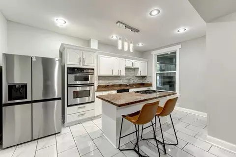 Kitchen - 614 E 92nd Pl, Chicago, IL 60619 photo 2 of 4