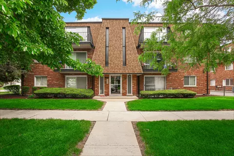10701 S Keating Ave #1C, Oak Lawn, IL 60453