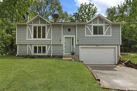 26717 W Wooster Lake Dr, Ingleside, IL 60041
