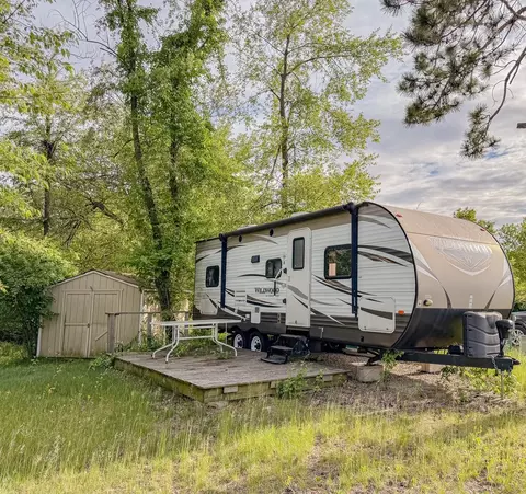 13127 Woodhaven, Sublette, IL 61367