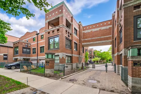 2720 N Greenview Ave #C, Chicago, IL 60614