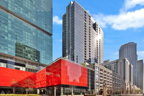 240 E Illinois St #805, Chicago, IL 60611