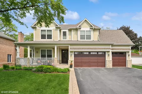 1819 Summerton Rd, Northbrook, IL 60062