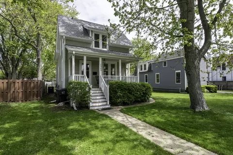 2903 Ezekiel Ave, Zion, IL 60099