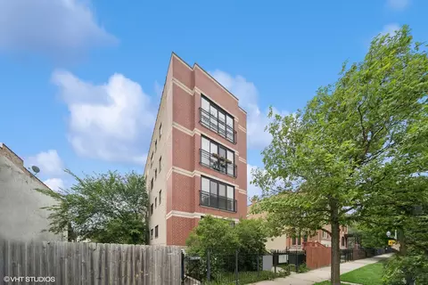 3560 S Giles Ave #2, Chicago, IL 60653