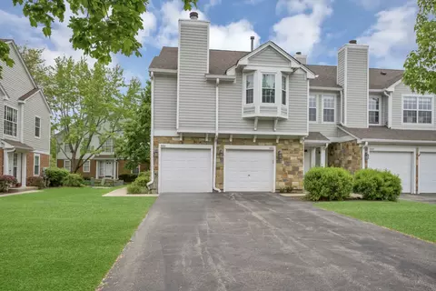 886 Ann Arbor Ln, Vernon Hills, IL 60061