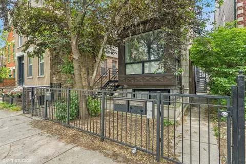 921 N Honore St #B, Chicago, IL 60622