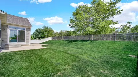 Exterior - 16002 S Selfridge Cir, Plainfield, IL 60586 photo 3 of 4