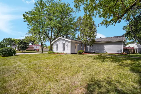 20738 S Hickory Creek Ct, Frankfort, IL 60423