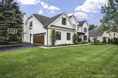 Exterior - 112 Danada Dr, Wheaton, IL 60189 photo 9 of 16