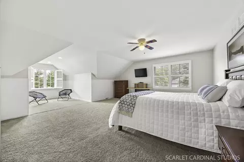 Bedroom - 112 Danada Dr, Wheaton, IL 60189 photo 3 of 4
