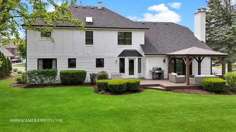 Exterior - 112 Danada Dr, Wheaton, IL 60189 photo 6 of 16