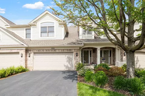235 Wildflower Ln, La Grange, IL 60525