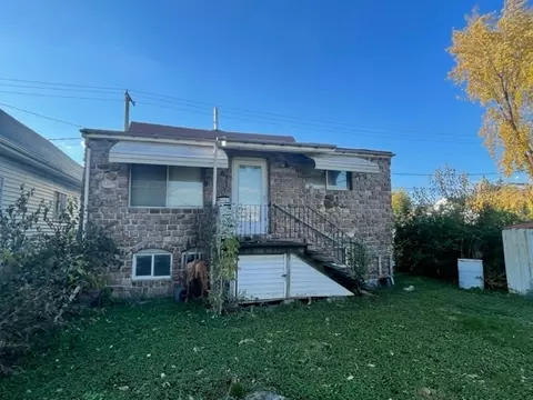 4932 S Laramie Ave, Chicago, IL 60638