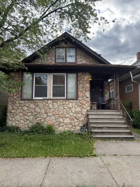 1224 N Parkside Ave, Chicago, IL 60651