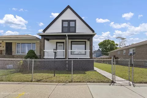 9045 S Carpenter St, Chicago, IL 60620