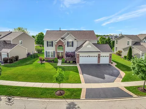 17022 S Creighton Dr, Lockport, IL 60441