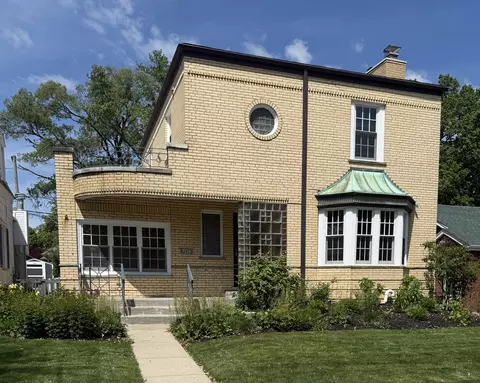 9324 S Hamilton Ave, Chicago, IL 60643