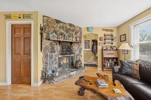 415 W North Blvd, Mchenry, IL 60051 photo 5