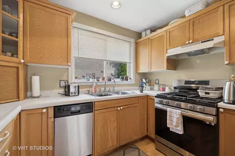415 W North Blvd, Mchenry, IL 60051 photo 11