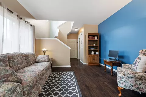 2722 Hoffman St, Plano, IL 60545 photo 8