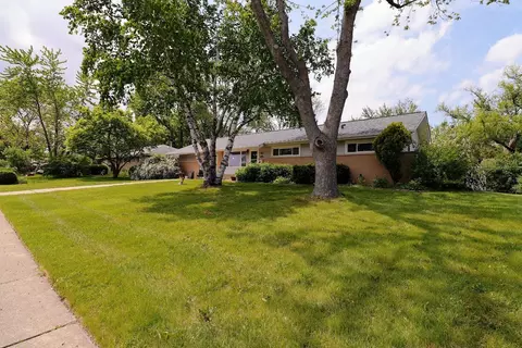 80 Flagstaff Ln, Hoffman Estates, IL 60169 photo 24