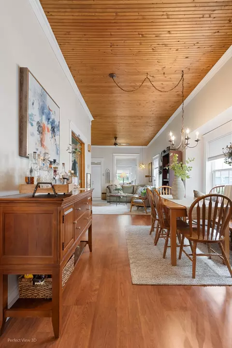 Dining - 17918 Ridgewood Ave, Lansing, IL 60438 photo 1 of 2