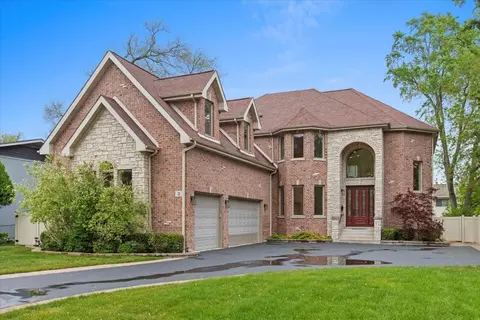 3 Crestview Ter, Buffalo Grove, IL 60089