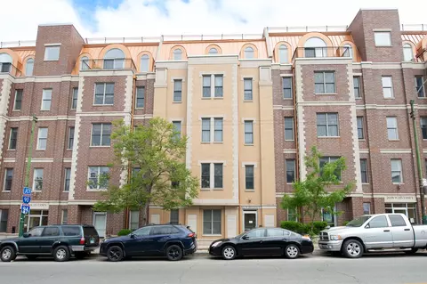 2612 W Diversey Ave #101, Chicago, IL 60647