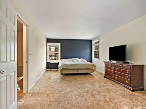 Bedroom - 5501 Abbey Dr, Mchenry, IL 60050 photo 1 of 6