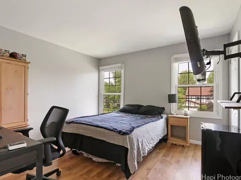 Bedroom - 5501 Abbey Dr, Mchenry, IL 60050 photo 3 of 6