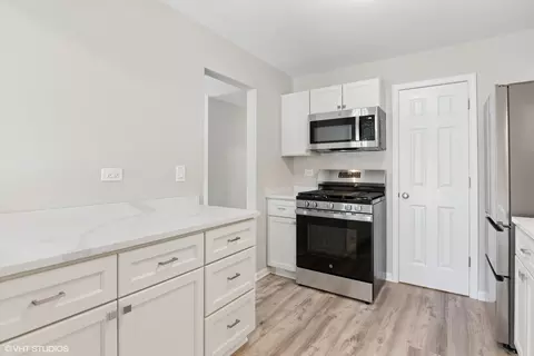 Kitchen - 0 N111 Windermere Rd #2107, Winfield, IL 60190 photo 3 of 3