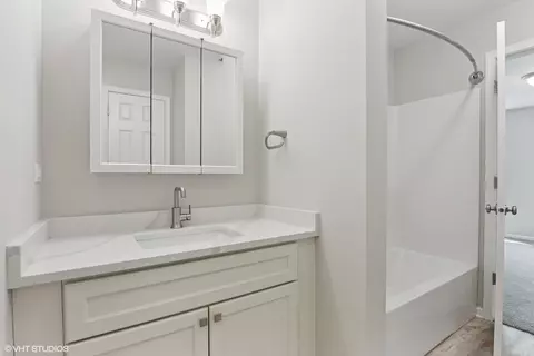 Bath - 0 N111 Windermere Rd #2107, Winfield, IL 60190 photo 1 of 1
