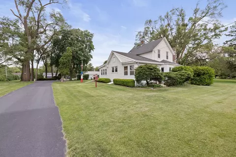 30 W W311 W Bartlett Rd, Bartlett, IL 60103