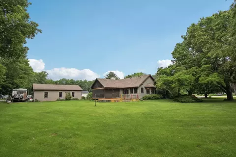 Exterior - 3560 N Chamlin Dr, Morris, IL 60450 photo 16 of 19