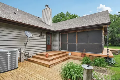 Exterior - 3560 N Chamlin Dr, Morris, IL 60450 photo 13 of 19