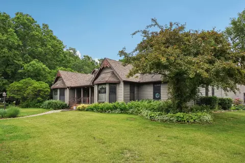 Exterior - 3560 N Chamlin Dr, Morris, IL 60450 photo 2 of 19