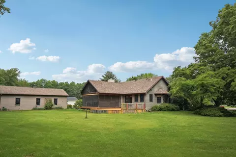 Exterior - 3560 N Chamlin Dr, Morris, IL 60450 photo 8 of 19