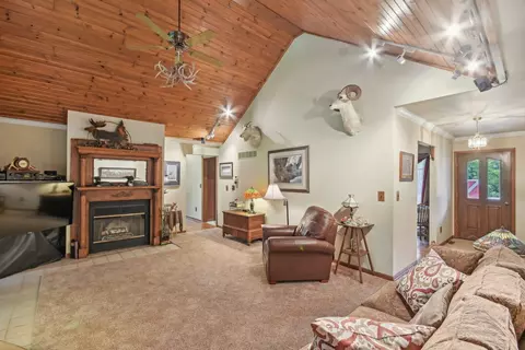 Other - 3560 N Chamlin Dr, Morris, IL 60450 photo 2 of 17