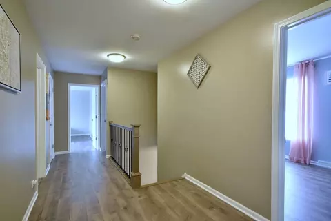 Entry Way - 179 Old Forge Rd, Elgin, IL 60123 photo 3 of 3