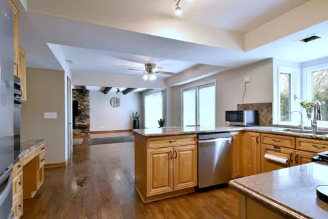 Kitchen - 179 Old Forge Rd, Elgin, IL 60123 photo 1 of 3