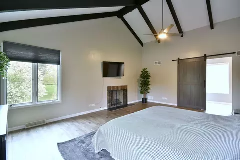 Bedroom - 179 Old Forge Rd, Elgin, IL 60123 photo 3 of 3