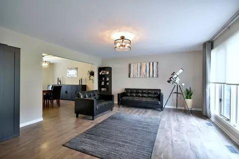 Living - 179 Old Forge Rd, Elgin, IL 60123 photo 2 of 3