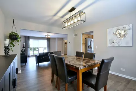 Dining - 179 Old Forge Rd, Elgin, IL 60123 photo 1 of 2