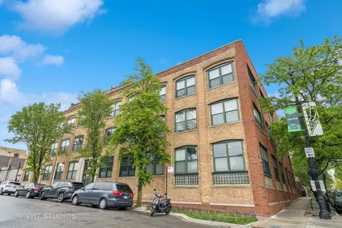 3201 N Ravenswood Ave #203, Chicago, IL 60657