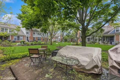 125 Yale Ct, Glenview, IL 60026 photo 26