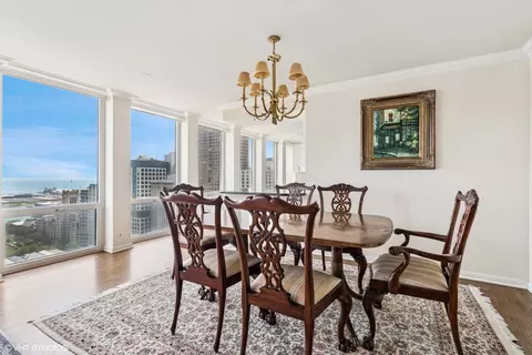 Dining - 111 E Chestnut St #39C, Chicago, IL 60611 photo 1 of 3