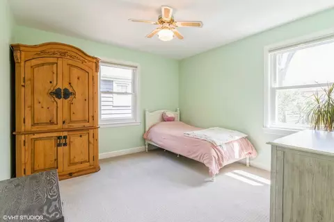 Bedroom - Undisclosed, Glenview, IL 60025 photo 3 of 3