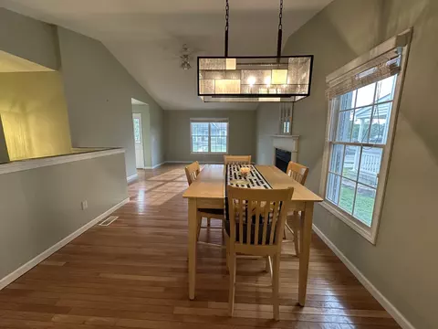 Dining - 1316 Ogelthorpe Ave, Normal, IL 61761 photo 2 of 2
