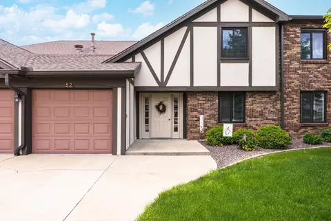 Exterior - 52 Brandywine Ct, Bloomington, IL 61704 photo 7 of 8